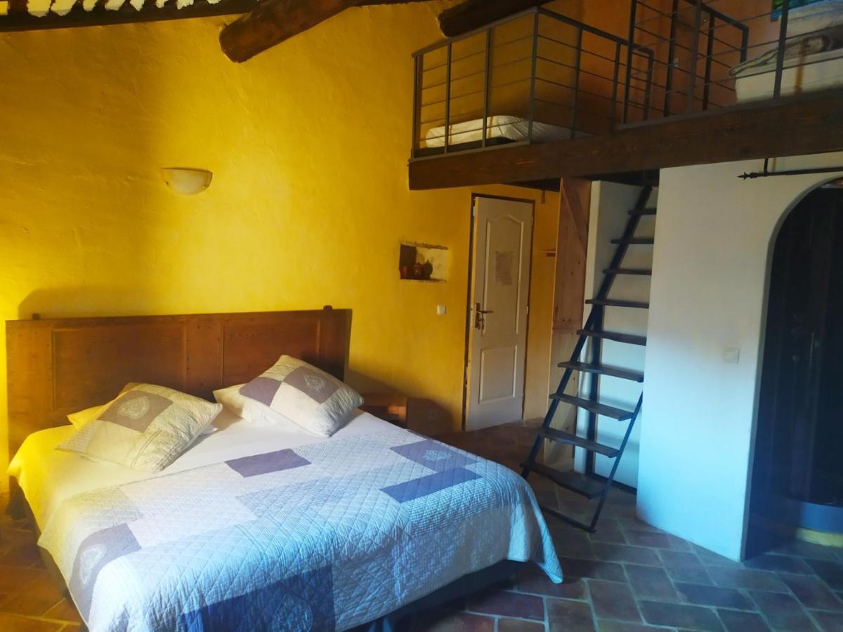 Chambre D'Hotes Face Au Lavoir Methamis Екстер'єр фото