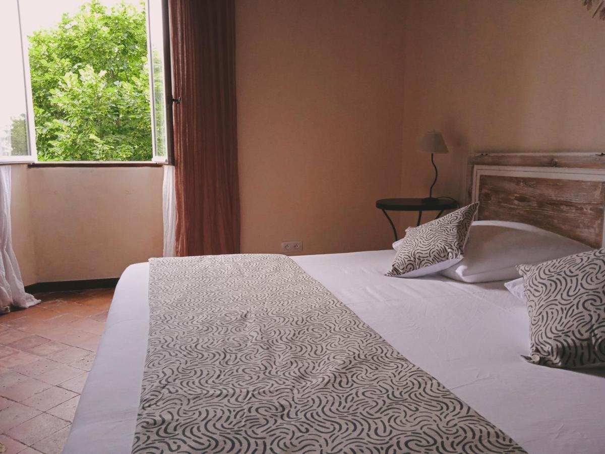 Chambre D'Hotes Face Au Lavoir Methamis Екстер'єр фото