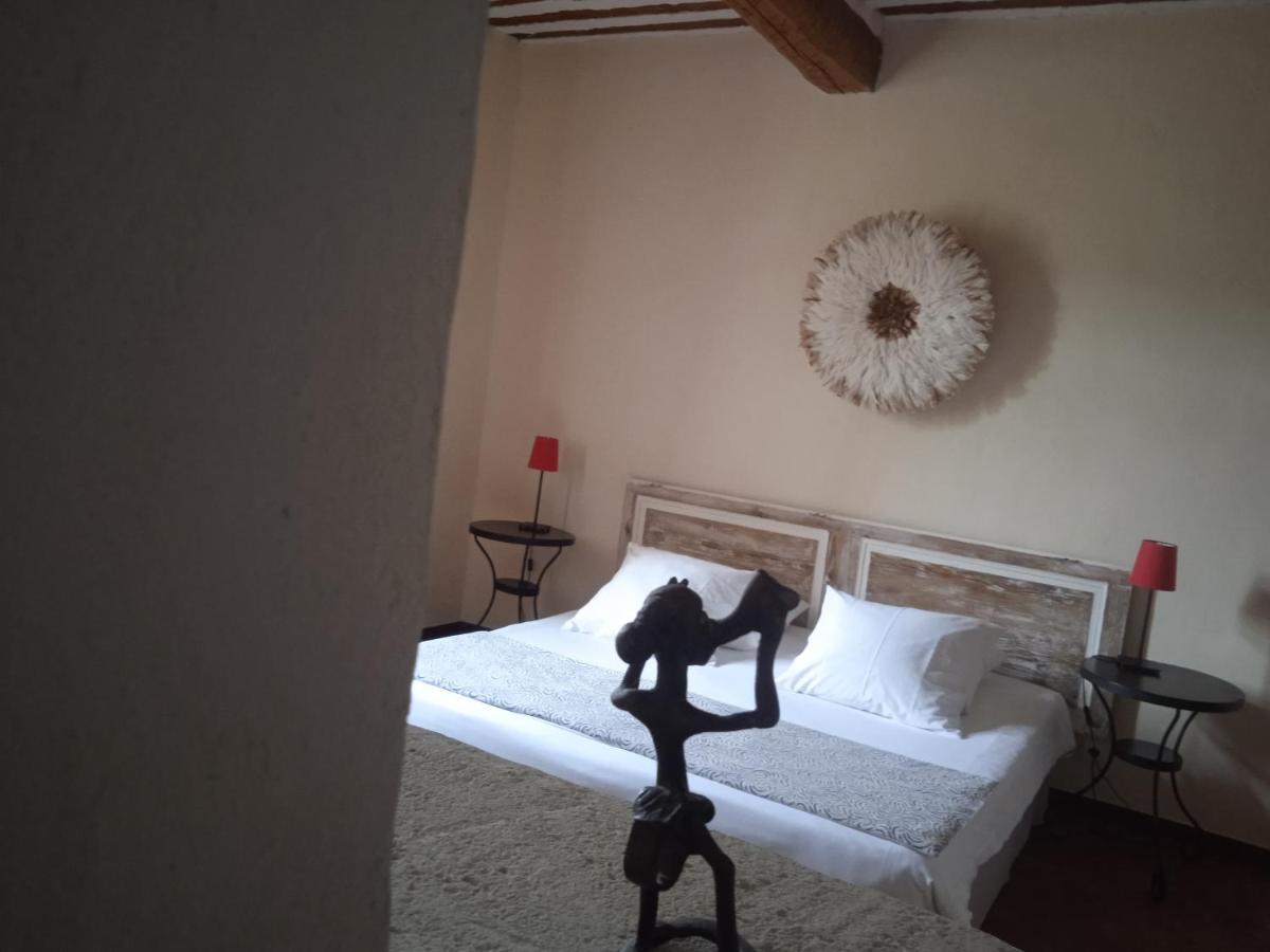 Chambre D'Hotes Face Au Lavoir Methamis Екстер'єр фото